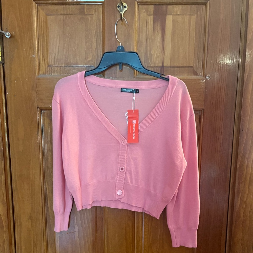 NWT Urban Coco lightweight women’s sweater